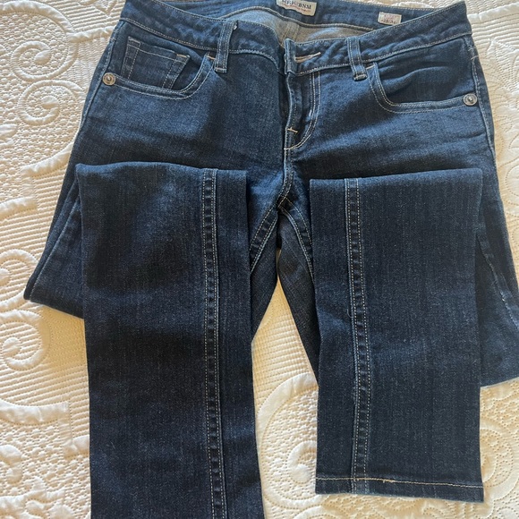 Women’s MEK Alden Cigaretteette Jeans - Picture 2 of 5